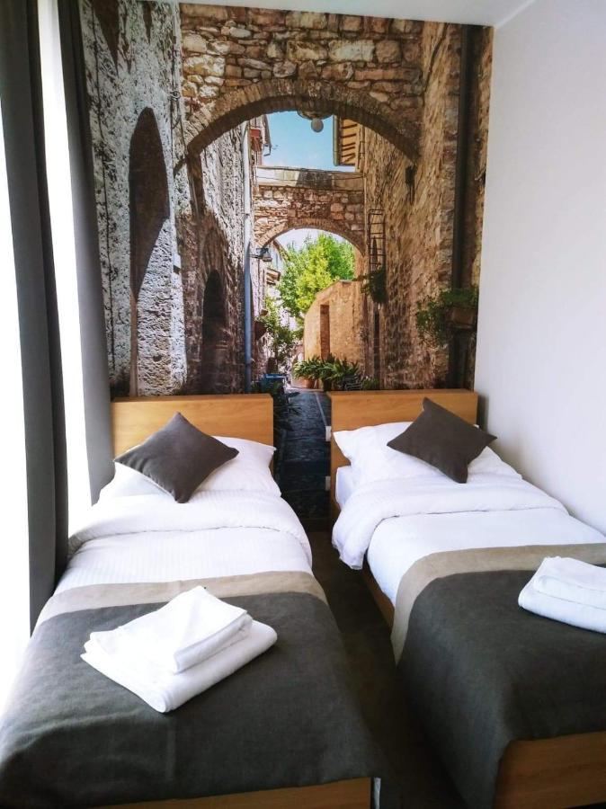 Dom Weselny Ludmila Bed & Breakfast คราชนิค ภายนอก รูปภาพ